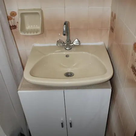 Apartament Nikos Potos